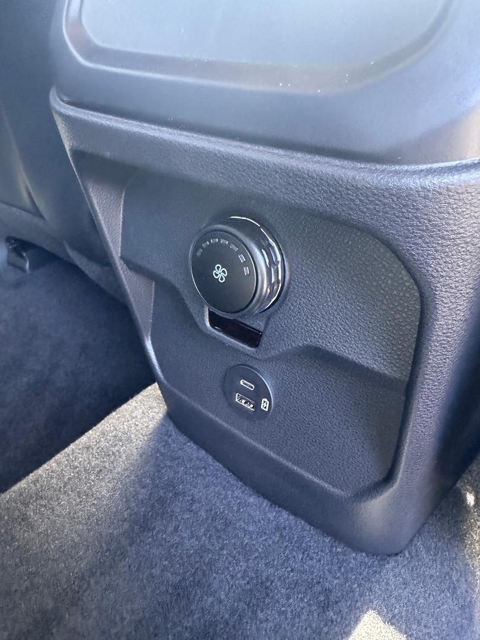 2026 Ford Everest Active