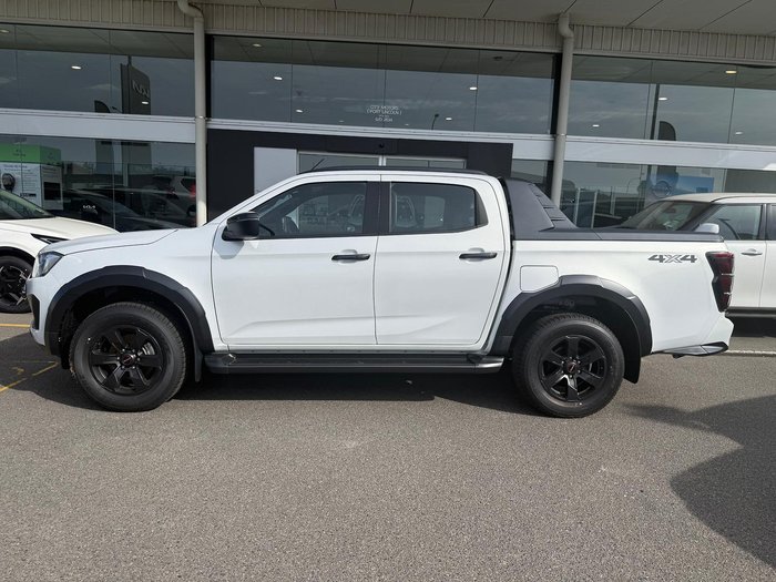 2025 Isuzu D-MAX X-TERRAIN