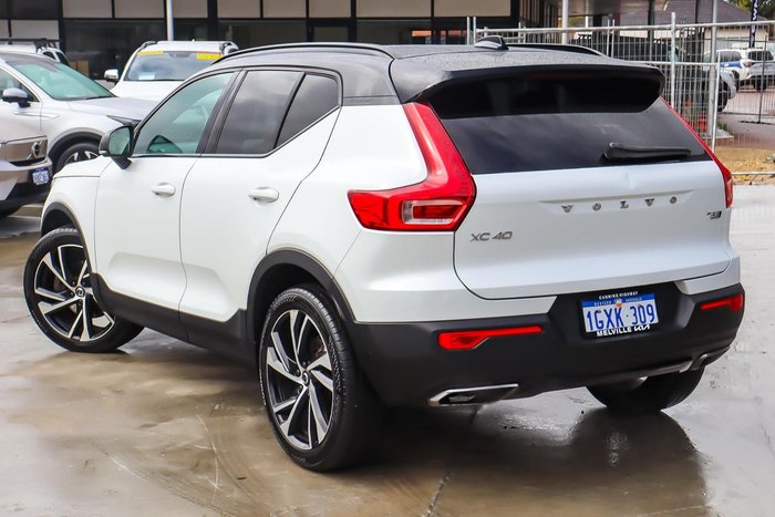 2019 Volvo XC40 T5 R-Design