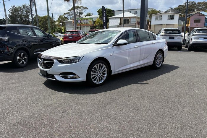 2017 Holden Calais