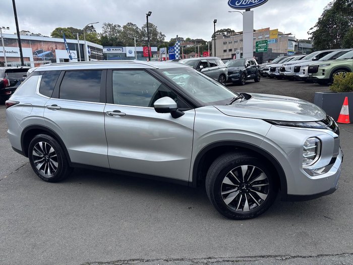 2025 Mitsubishi Outlander