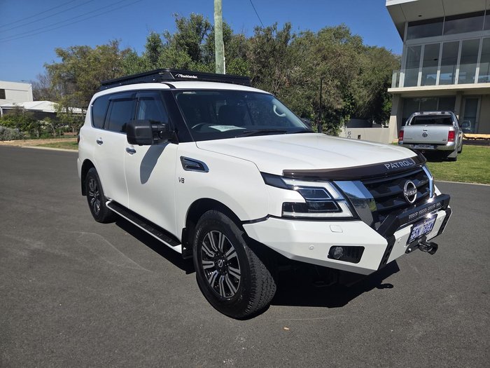 2024 Nissan Patrol Ti Y62 MY24 4X4 Dual Range White