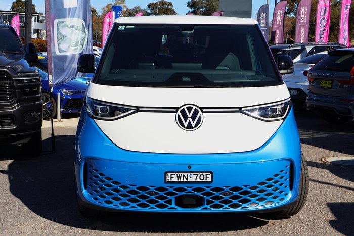 2025 Volkswagen ID. Buzz Pro BEV560