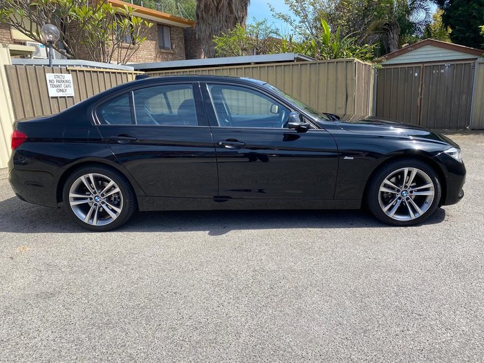 2016 BMW 3 Series 318i Sport Line