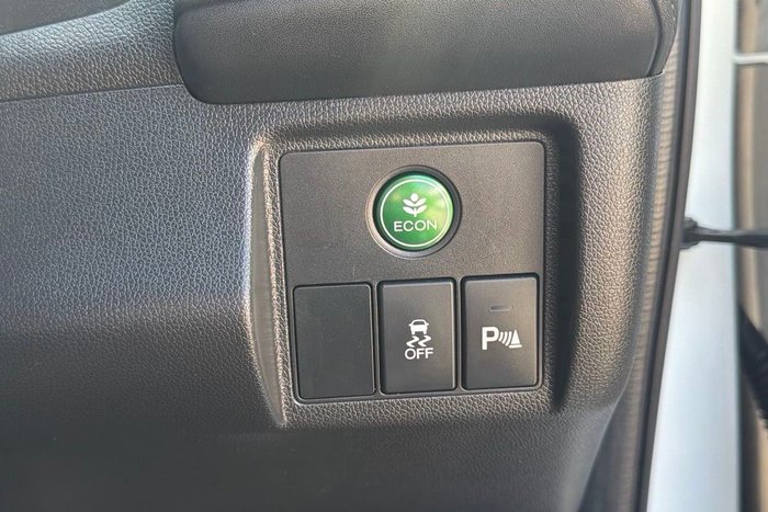2017 Honda HR-V VTi-L