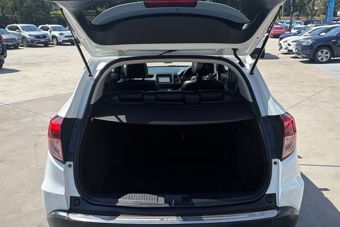 2017 Honda HR-V VTi-L