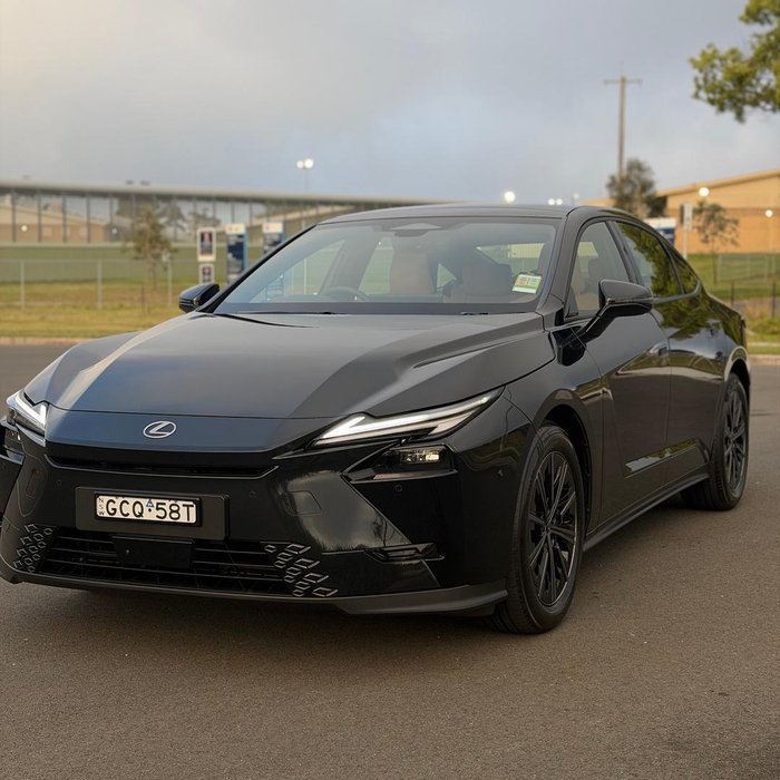 2026 Lexus ES 300h Luxury