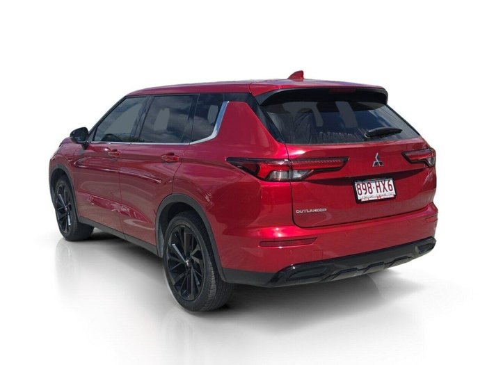 2023 Mitsubishi Outlander LS Black Edition