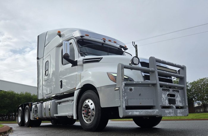 2021 Freightliner Cascadia