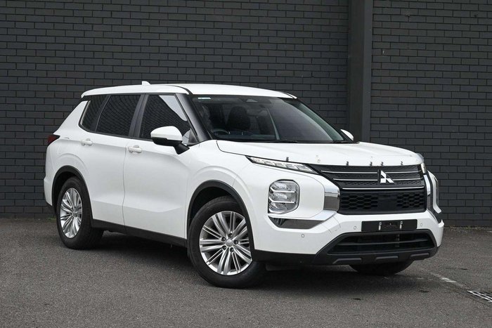 2023 Mitsubishi Outlander