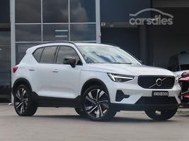 2022 Volvo XC40