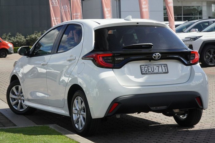 2023 Toyota Yaris SX