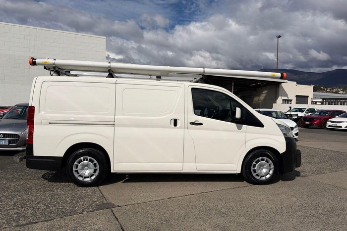 2021 Toyota Hiace