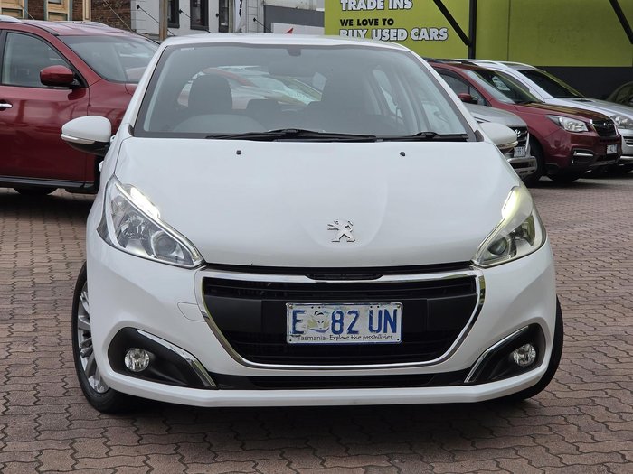 2015 Peugeot 208 Active