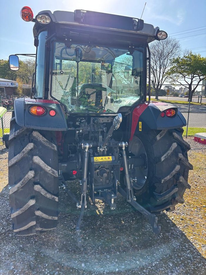 2026 Massey Ferguson 4709 4Wd Cab Es