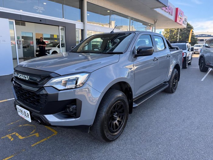 2025 Isuzu D-MAX X-RIDER