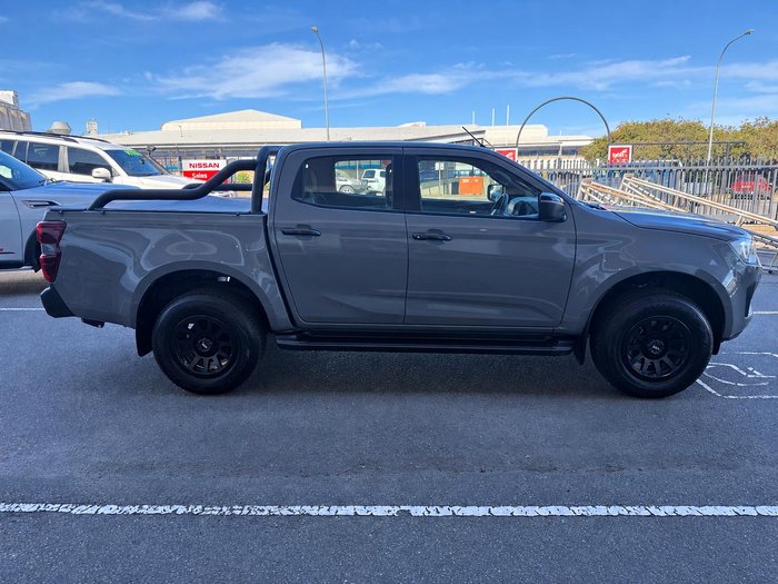 2025 Isuzu D-MAX X-RIDER