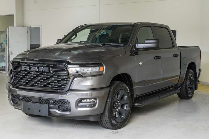 2026 RAM 1500 Express Black Edition Hurricane SO