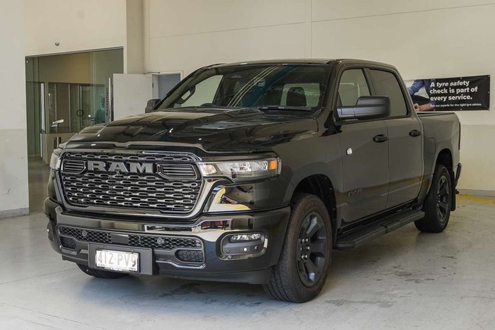 2026 RAM 1500 Express Black Edition Hurricane SO