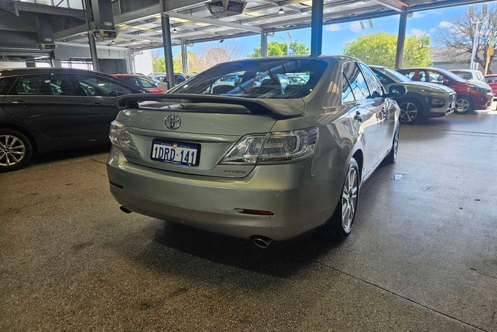 2011 Toyota Aurion