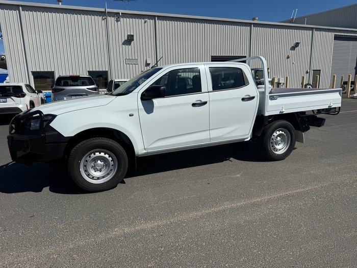 2026 Isuzu D-MAX SX