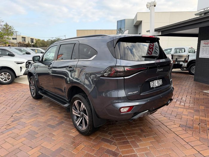 2025 Isuzu MU-X LS-T
