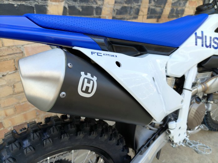 2026 HUSQVARNA FC 250 MOTOCROSS WHITE