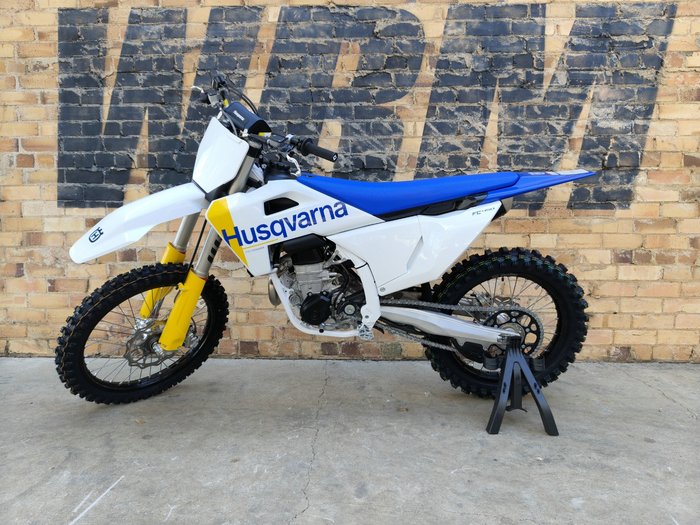 2026 HUSQVARNA FC 450 MOTOCROSS WHITE