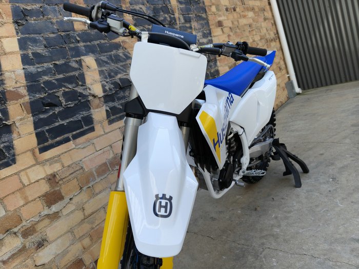 2026 HUSQVARNA FC 450 MOTOCROSS WHITE