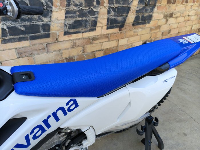 2026 HUSQVARNA FC 450 MOTOCROSS WHITE