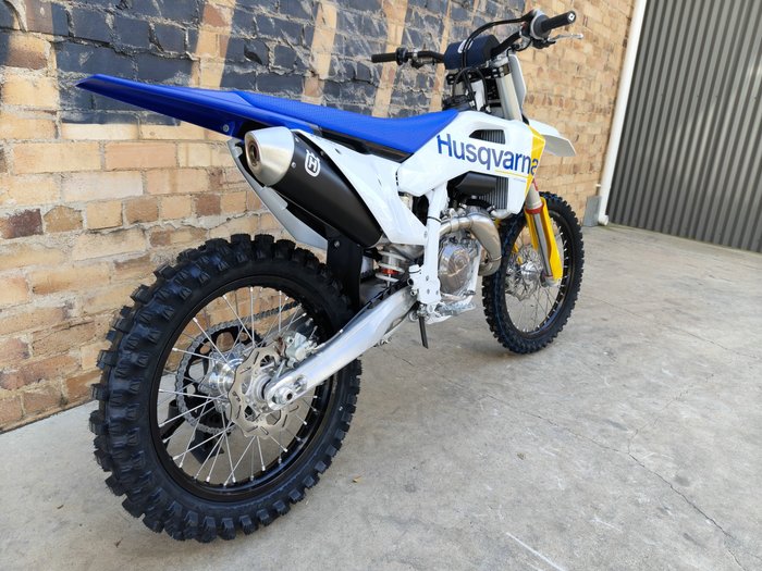 2026 HUSQVARNA FC 450 MOTOCROSS WHITE