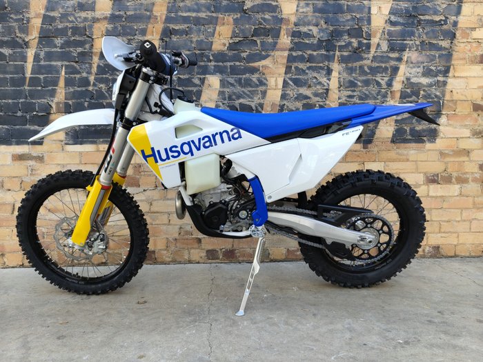 2027 HUSQVARNA FE 450 ENDURO WHITE