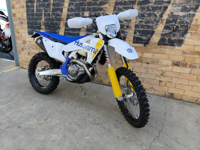 2027 HUSQVARNA FE 450 ENDURO WHITE