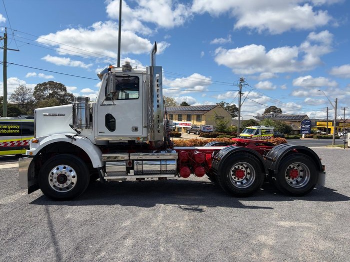 2017 Western Star 4800 Series 4800 FS2