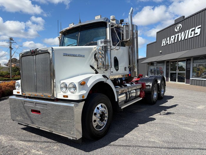 2017 Western Star 4800 Series 4800 FS2