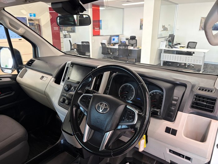 2021 Toyota HIACE