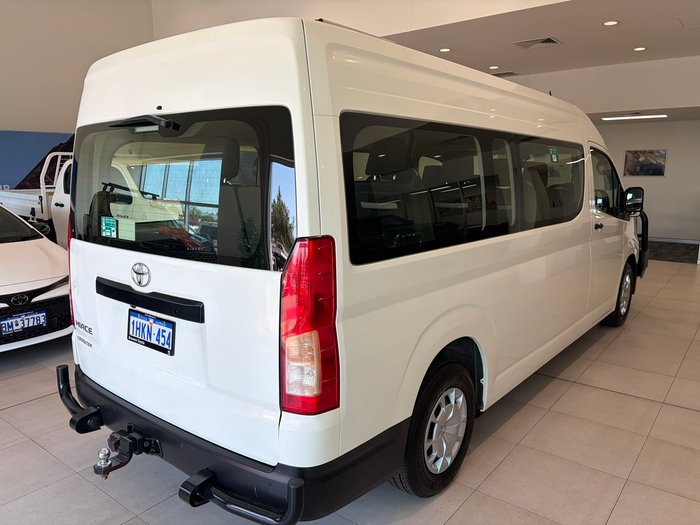 2021 Toyota HIACE