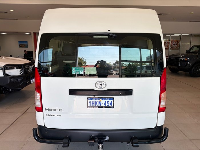 2021 Toyota HIACE