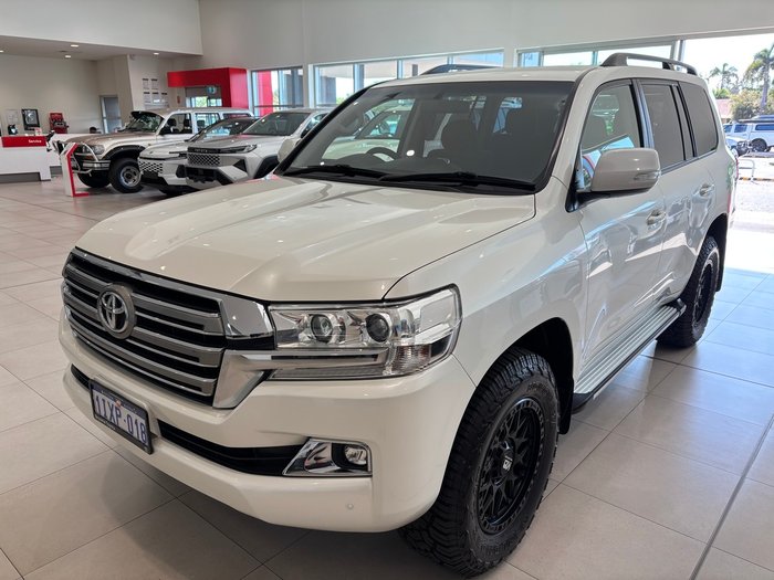 2019 Toyota LANDCRUISER