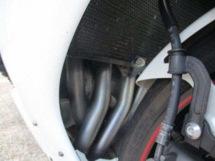 2010 YAMAHA YZF-R1 WHITE