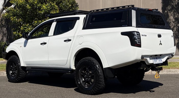 2015 Mitsubishi Triton GLX