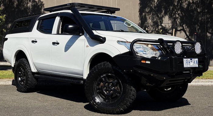 2015 Mitsubishi Triton