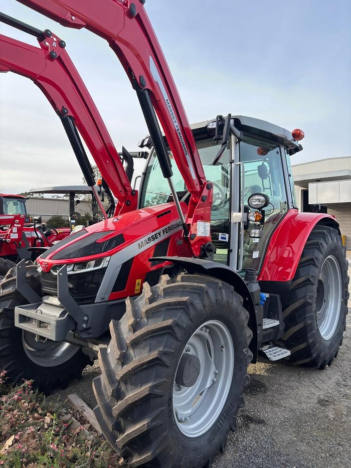 2026 Massey Ferguson 5S.135 Dyna-6