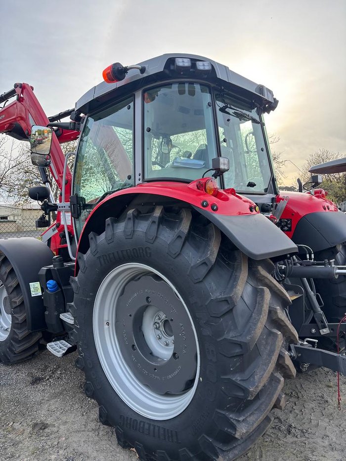 2026 Massey Ferguson 5S.135 Dyna-6