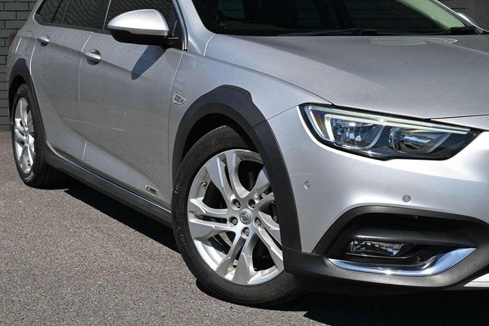 2017 Holden Calais