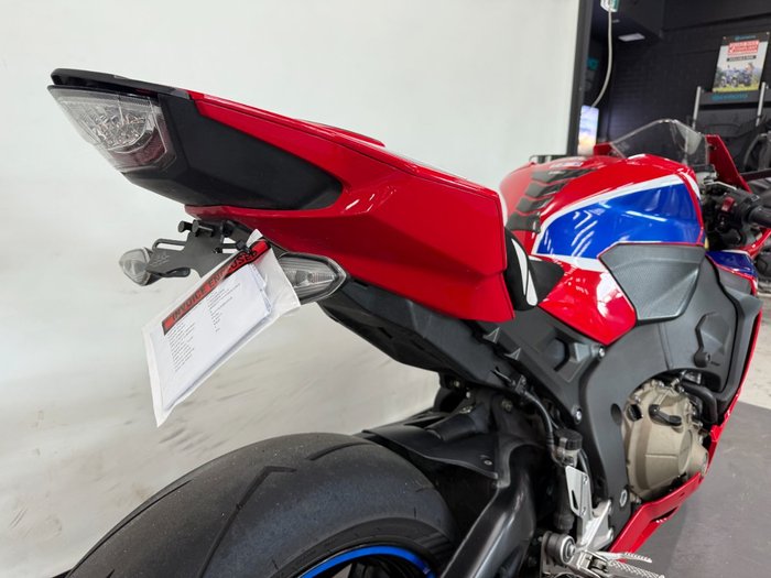 2017 Honda CBR1000RRA (FIREBLADE) ABS Red