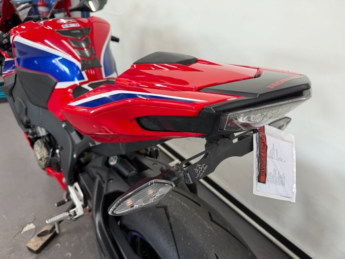 2017 Honda CBR1000RRA (FIREBLADE) ABS Red