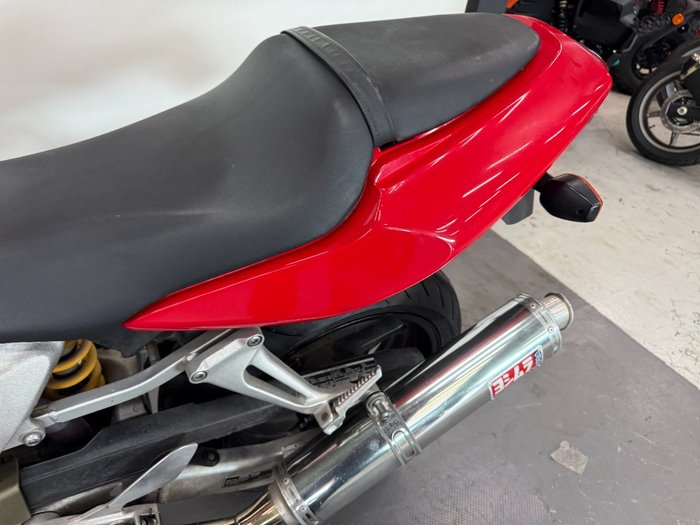 2005 Honda VTR1000F (FIRESTORM) Red