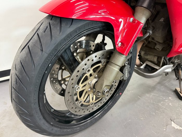 2005 Honda VTR1000F (FIRESTORM) Red