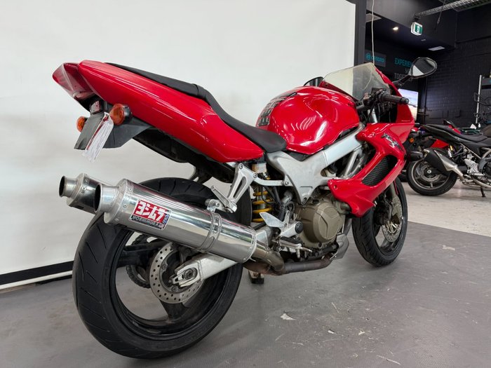 2005 Honda VTR1000F (FIRESTORM) Red